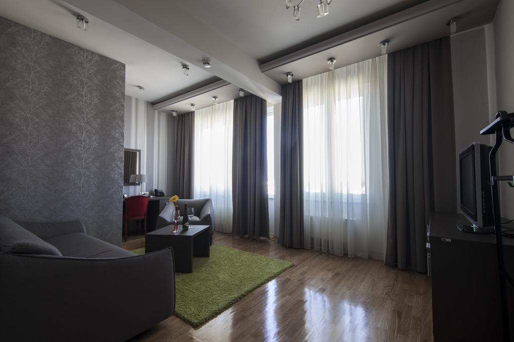 Drina Hotel Bijeljina Eksteriør bilde